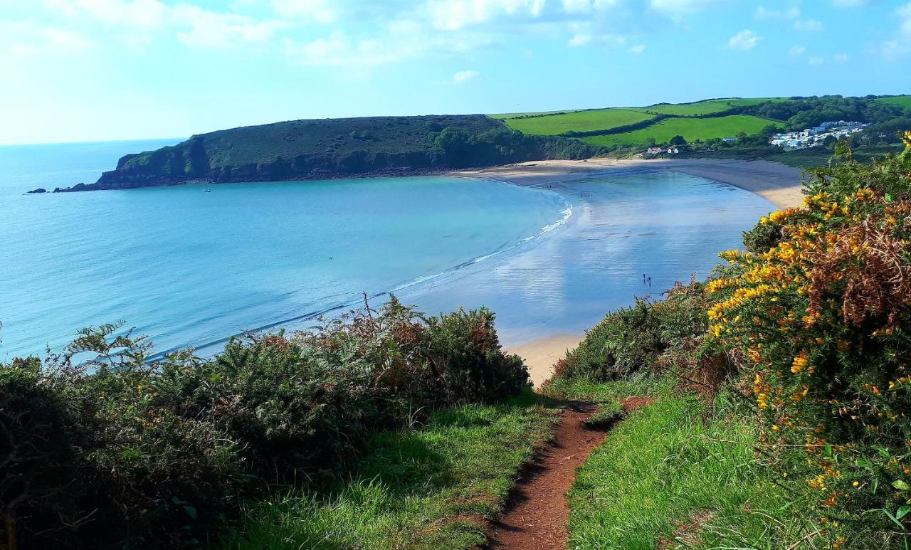 A Beach Holiday In Pembrokeshire Exterior photo